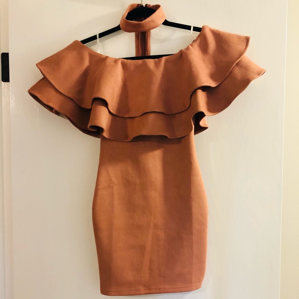 NWOT SheIn Pink off the shoulder dress